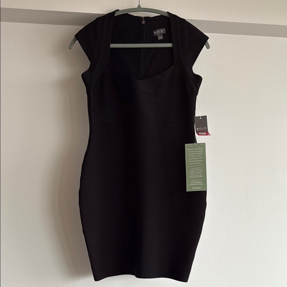 NWT Black Bodycon Mini Dress with Sweetheart Neckline Sz M